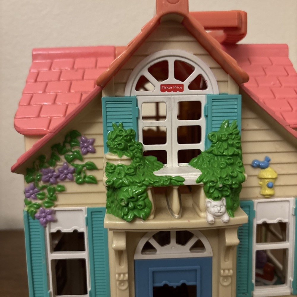 Vintage Fisher-Price Loving Family Sweet Streets Country Cottage Doll House 2000 - Picture 2 of 9
